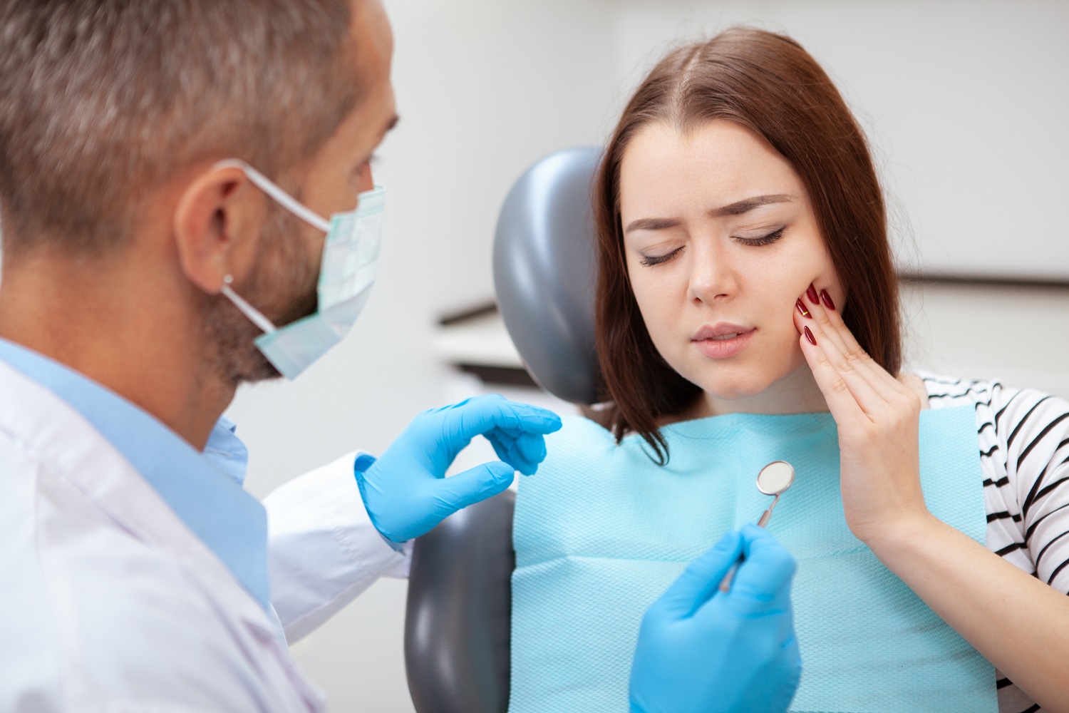 Что делать, если болит зуб, как быстро снять боль | Dentistry